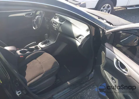 2015 Nissan Sentra S z USA, uszkodzony, nr VIN 3N1AB7AP8FY288953